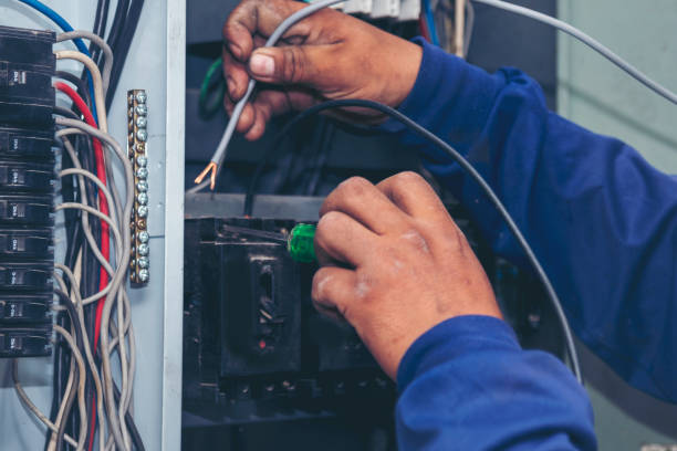 Best Affordable Emergency Electrician  in Hinton, OK